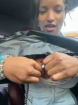Stripchat Live Sex of NicoleCocksXXX