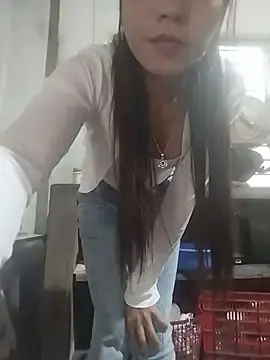 Stripchat Live Sex Cam of gugu0022
