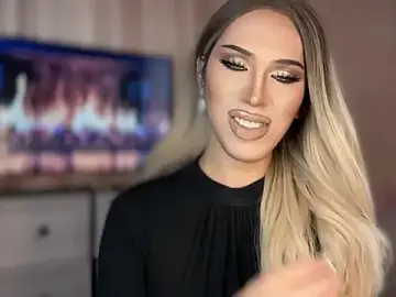 Stripchat Best live sex cam show of Ts_glamxx