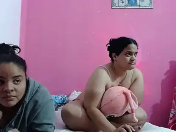 Stripchat Live Sex Cam of brunnette_hot