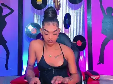 Stripchat Watch Live Sex Cams of nickyminach_
