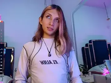 Stripchat Live Porn of Feniix__
