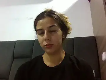 Stripchat Live Sex Cam of AllieYourGirl