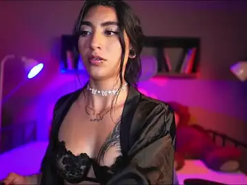 Stripchat Nude Webcam of Emma_Lirys