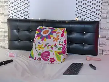 Stripchat Adult Video Chat of IsabellaTayllor