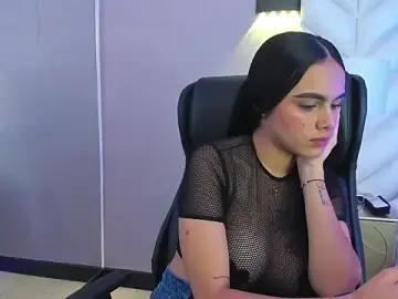 Stripchat Sex Cam of ChloeHarper_