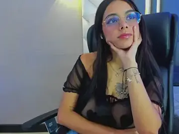 Stripchat Watch Live Sex Cams of ChloeHarper_