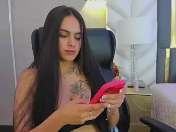 Stripchat Live Sex Cam of ChloeHarper_