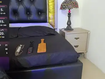 Stripchat Watch Live Sex Cams of Foxy_Assh_