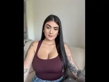 Stripchat Sex Cam of IrisBaker