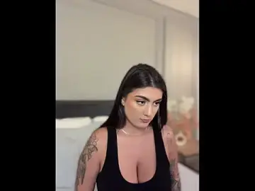 Stripchat Sex Cam of IrisBaker
