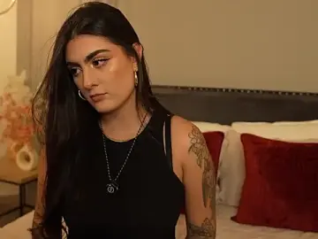 Stripchat Watch Live Sex Cams of IrisBaker