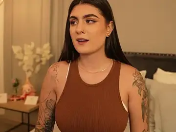 Stripchat Adult Webcam of IrisBaker