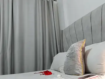 Stripchat Sex Cam of thee_sexy_goddess