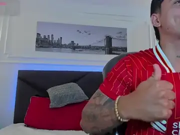 Stripchat Sex Chat of Damian23__