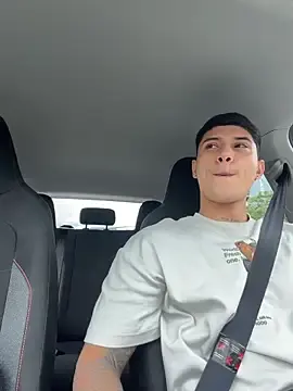 Stripchat Live Sex of Damian23__