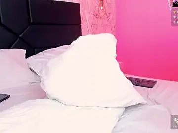 Stripchat Live Sex Cam of JustinePerry