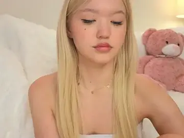 Stripchat Sex Cam of milli_sun_