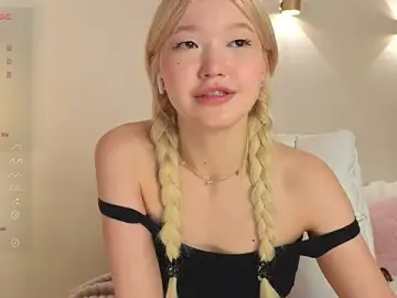 Stripchat Best Webcam of milli_sun_