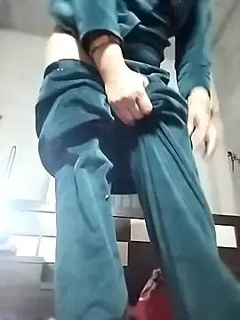 Stripchat Adult Video Chat of Darling8008