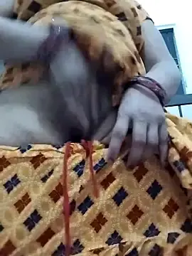 Stripchat Adult Video Chat of Darling8008