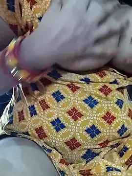 Stripchat Watch Live Sex Cams of Darling8008