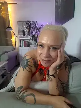 Stripchat Best live sex cam show of JaninaSecrets_
