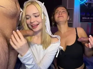 Stripchat Sex Chat of dollfromvenus
