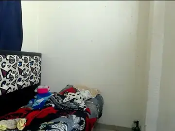 Stripchat Live Sex Cam of shopyymessyy