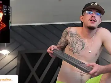 Stripchat Sex Cam of CodyWalkerR