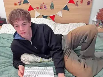 Stripchat Live Sex of Fandi_777