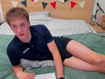 Stripchat Watch Live Sex Cams of Fandi_777