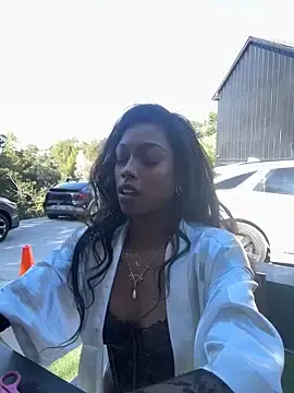 Stripchat Watch Live Sex Cams of mismialove