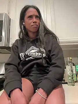 Stripchat Watch Live Sex Cams of mismialove