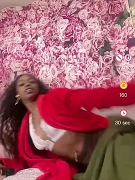 Stripchat Free Porn Cam of mismialove