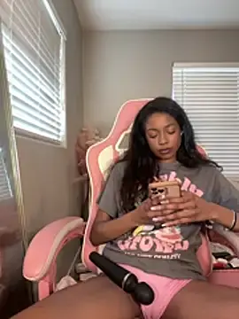 Stripchat Live Porn of mismialove