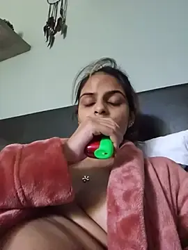 Stripchat Live Sex Cam of DirtySnowball69