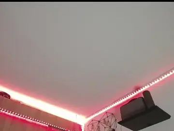 Stripchat Free Porn Cam of Santiago_kiler