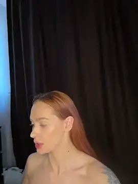 Stripchat Adult Webcams of LittleFox___