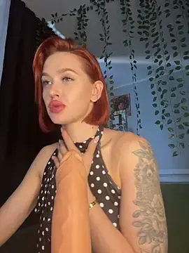 Stripchat Sex Cam of LittleFox___