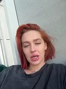 Stripchat Live Sex of LittleFox___