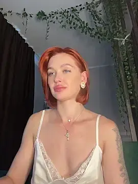 Stripchat Best live sex cam show of LittleFox___