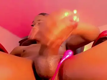 Stripchat Watch Live Sex Cams of naomy__xx