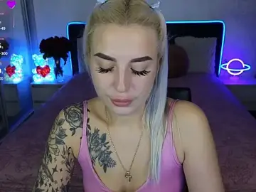 Stripchat Adult Video Chat of Crystal_Barbie