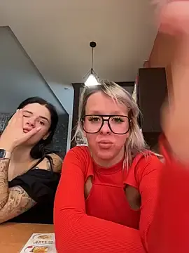 Stripchat Free Live Porn of LikaCat