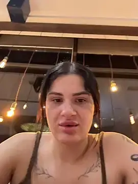 Stripchat Live Sex Cam of LikaCat