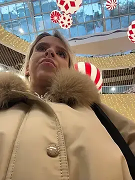 Stripchat Free Live Porn of LikaCat