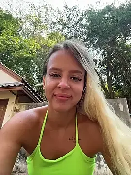 Stripchat Sex Cam of LikaCat