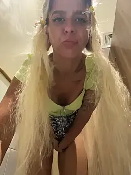 Stripchat Adult Video Chat of LikaCat