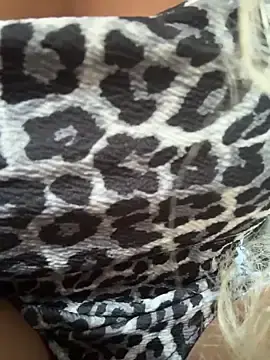 Stripchat Live Porn of LikaCat